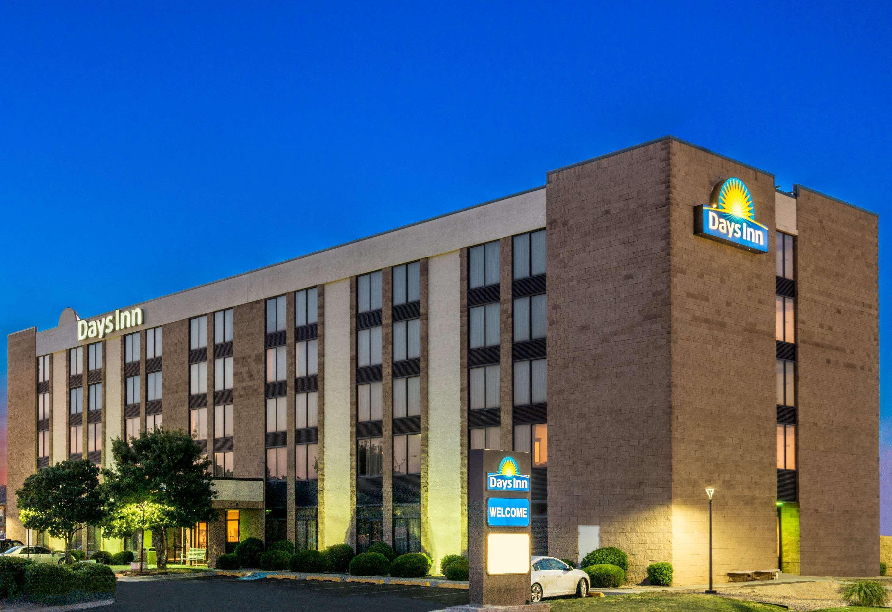 Days Inn By Wyndham Amarillo East Exterior photo